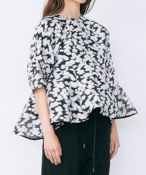 LE CIEL BLEU（ルシェルブルー）の「シアージャカードブラウス / Sheer Jacquard Blouse（シャツ/ブラウス・レディース・グレー/オフホワイト・36）」の16枚目の写真