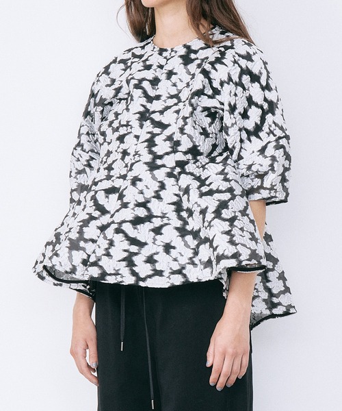 LE CIEL BLEU（ルシェルブルー）の「シアージャカードブラウス / Sheer Jacquard Blouse（シャツ/ブラウス・レディース・グレー/オフホワイト・36）」の15枚目の写真