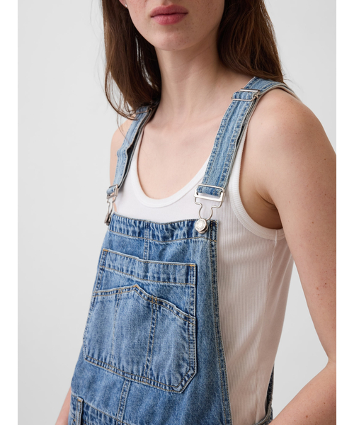 GAP(ギャップ)の「デニム ミニサロペットスカート(ワンピース・レディース・ライトインディゴブルー・S/XS/L)」の4枚目の写真