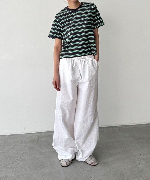 CANAL JEAN（キャナルジーン）の「Lakey Park　マルチボーダーTシャツ（Tシャツ/カットソー・レディース・グレー/アイボリー/グリーン・ONE SIZE）」の12枚目の写真