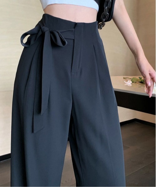 &soiree(アンドソワレ)の「サイドリボン付きワイドスラックス(スラックス・レディース・ホワイト/ブラック・SMALL/MEDIUM/LARGE/X-LARGE)」の4枚目の写真