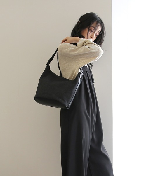 No one knows（ノーワンノーズ）の「ZOZO限定 異素材コンビトートバッグ（トートバッグ・レディース・ホワイト/ブラック・FREE）」の18枚目の写真