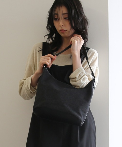 No one knows（ノーワンノーズ）の「ZOZO限定 異素材コンビトートバッグ（トートバッグ・レディース・ホワイト/ブラック・FREE）」の21枚目の写真