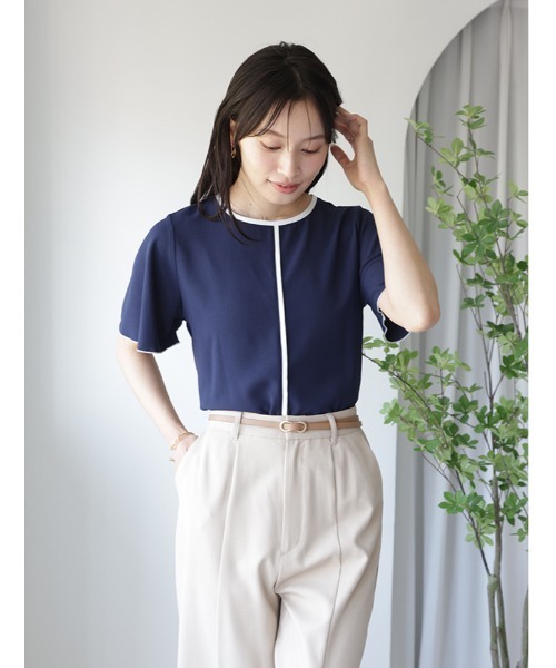 fifth(フィフス)の「【Chiaki着用】フレアスリーブ配色ラインプルオーバー(Tシャツ/カットソー・レディース・ネイビー/ホワイト・M)」の5枚目の写真