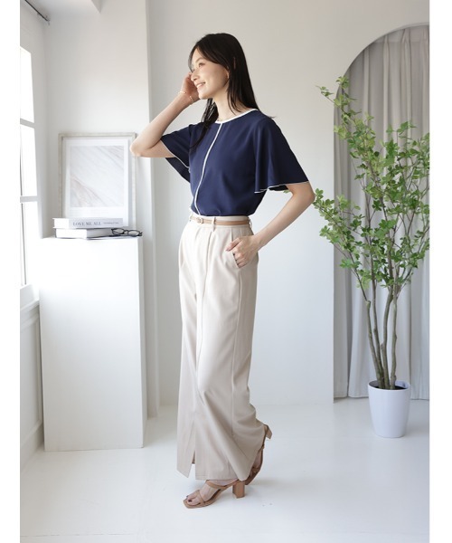 fifth(フィフス)の「【Chiaki着用】フレアスリーブ配色ラインプルオーバー(Tシャツ/カットソー・レディース・ネイビー/ホワイト・M)」の9枚目の写真