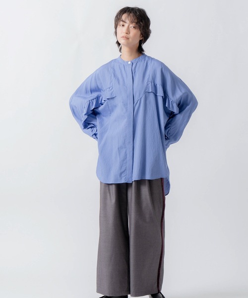 WHYTO.（ホワイト）の「「WHYTO. / ホワイト」curve frill stripe blouse（シャツ/ブラウス・レディース・ブルー/ピンク・36/38）」の3枚目の写真
