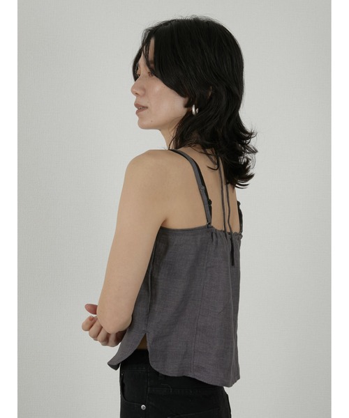 LA PEAU DE GEM（ラポドゥジェム）の「【LA PEAU DE GEM】double code cami/ダブルコードキャミ（キャミソール・レディース・チャコールグレー/ベージュ・FREE）」の6枚目の写真
