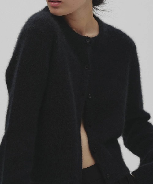 TODAYFUL(トゥデイフル)の「【TODAYFUL/トゥデイフル】Fox Wool Cardigan/フォックスウールカーディガン(カーディガン/ボレロ・レディース・キナリ/グレー/ブラック・FREE)」の7枚目の写真