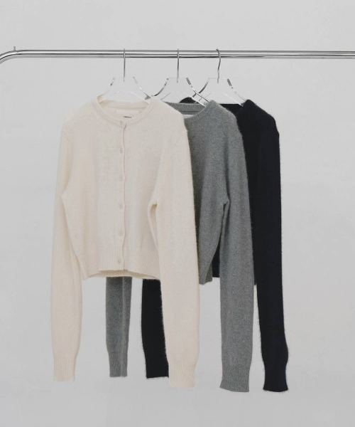 TODAYFUL(トゥデイフル)の「【TODAYFUL/トゥデイフル】Fox Wool Cardigan/フォックスウールカーディガン(カーディガン/ボレロ・レディース・キナリ/グレー/ブラック・FREE)」の17枚目の写真