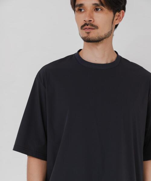 URBAN RESEARCH(アーバンリサーチ)の「『撥水/接触冷感』『UR TECH MoLight』PACKABLE T-SHIRTS(Tシャツ/カットソー・メンズ・チャコールグレー/ブラック・MEDIUM/LARGE)」の10枚目の写真