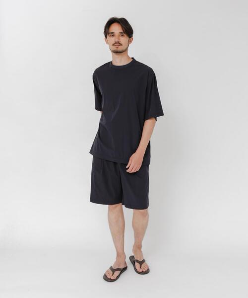 URBAN RESEARCH(アーバンリサーチ)の「『撥水/接触冷感』『UR TECH MoLight』PACKABLE T-SHIRTS(Tシャツ/カットソー・メンズ・チャコールグレー/ブラック・MEDIUM/LARGE)」の13枚目の写真