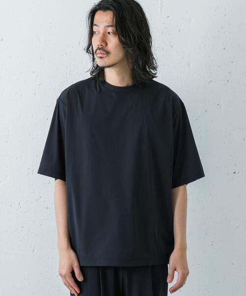 URBAN RESEARCH(アーバンリサーチ)の「『撥水/接触冷感』『UR TECH MoLight』PACKABLE T-SHIRTS(Tシャツ/カットソー・メンズ・チャコールグレー/ブラック・MEDIUM/LARGE)」の15枚目の写真