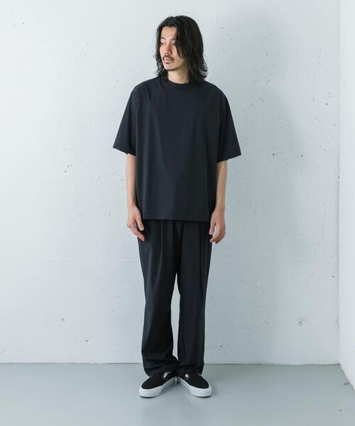 URBAN RESEARCH(アーバンリサーチ)の「『撥水/接触冷感』『UR TECH MoLight』PACKABLE T-SHIRTS(Tシャツ/カットソー・メンズ・チャコールグレー/ブラック・MEDIUM/LARGE)」の17枚目の写真