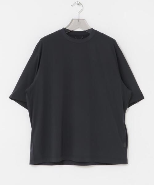 URBAN RESEARCH(アーバンリサーチ)の「『撥水/接触冷感』『UR TECH MoLight』PACKABLE T-SHIRTS(Tシャツ/カットソー・メンズ・チャコールグレー/ブラック・MEDIUM/LARGE)」の19枚目の写真