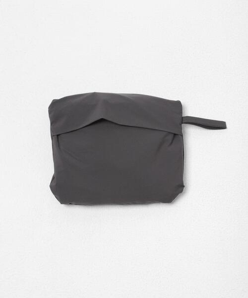 URBAN RESEARCH(アーバンリサーチ)の「『撥水/接触冷感』『UR TECH MoLight』PACKABLE T-SHIRTS(Tシャツ/カットソー・メンズ・チャコールグレー/ブラック・MEDIUM/LARGE)」の8枚目の写真