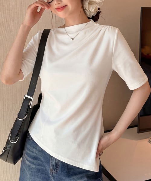 2ly2(トゥーリートゥー)の「半袖トップス レディース アシンメトリー ドレープデザイン タイトカットソー(Tシャツ/カットソー・レディース・ホワイト/ネイビー/ダークグレー・FREE)」の6枚目の写真