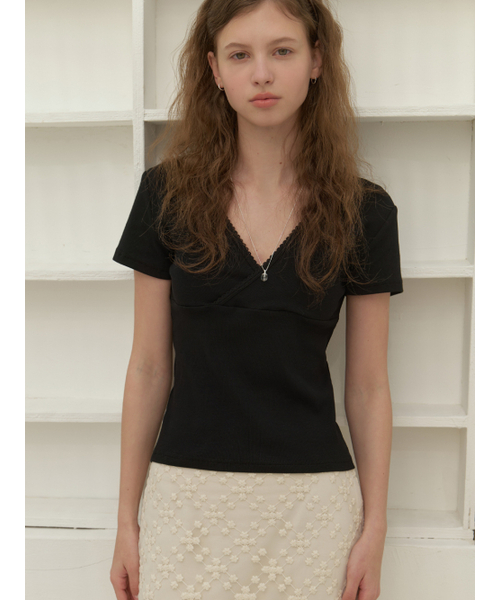 RE_L(リエル)の「Sia v lace half t-shirt (black)(Tシャツ/カットソー・レディース・その他・FREE)」の4枚目の写真