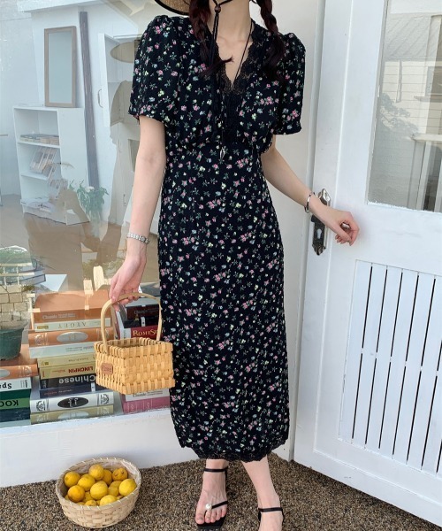 YUGA(ユーガ)の「YUGA_YGMC Korean-style Floral print dress(ワンピース・レディース・ブラック・FREE)」の4枚目の写真