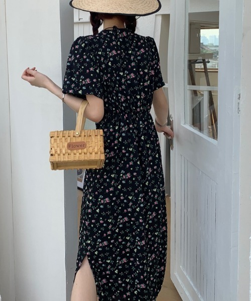 YUGA(ユーガ)の「YUGA_YGMC Korean-style Floral print dress(ワンピース・レディース・ブラック・FREE)」の12枚目の写真