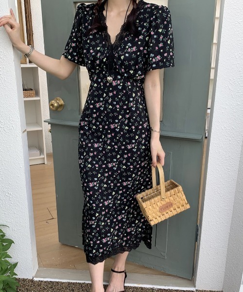 YUGA(ユーガ)の「YUGA_YGMC Korean-style Floral print dress(ワンピース・レディース・ブラック・FREE)」の19枚目の写真