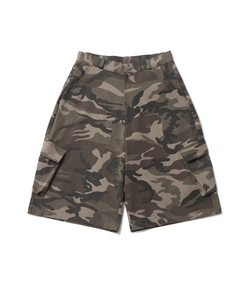 ITZAVIBE(イッザバイブ)の「CAMO SIDE POCKET BERMUDA PANTS(その他パンツ・レディース・その他・MEDIUM/LARGE)」の6枚目の写真