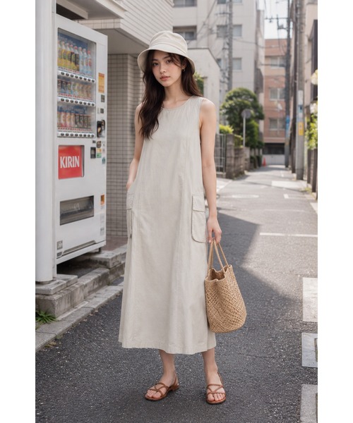 KONVINI(コンビニ)の「【KONVINI select】コットンナイロンカーゴポケットAラインワンピース 大人カジュアル(ジャンパースカート・レディース・ブラック/ベージュ/カーキ・FREE)」の1枚目の写真