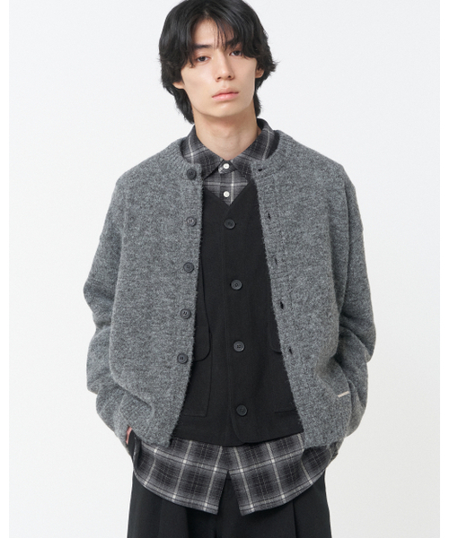 MISEKISEOUL MEN(ミセキソウルメンズ)の「Round neck cardigan CHARCOAL(カーディガン/ボレロ・メンズ・その他・3)」の1枚目の写真
