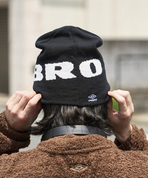 UMBRO(アンブロ)の「UMBRO/アンブロ SP JQ LOGO BEANIE/別注 ジャカード ロゴ ビーニー(ニットキャップ/ビーニー・メンズ・ホワイト/ブラック/ブラウン・ONE SIZE)」の12枚目の写真