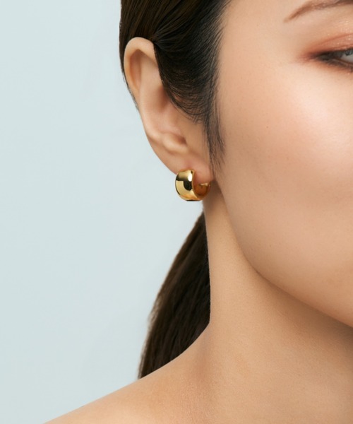 UNITED JEWELS-ef-(ユナイテッドジュエルズイフ)の「Band Hoop Mini Pierce(ピアス(両耳用)・レディース・イエローゴールド/シルバー・FREE)」の4枚目の写真