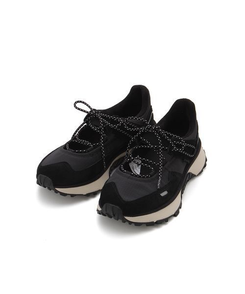 UGG（アグ）の「【UGG】1184511-BLK W RETROFI LOW BALLET SNEAKER（スニーカー・レディース・ブラック・25/24/22/23）」の2枚目の写真