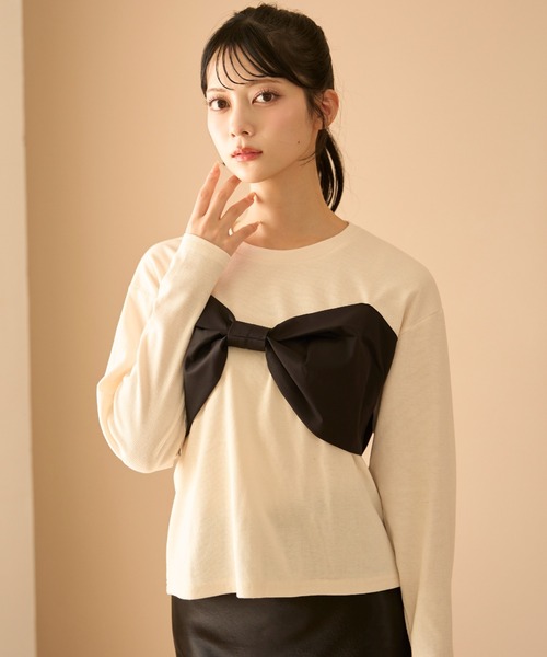 krahe（クレーエ）の「ビッグリボンデザインニットプルオーバー（ニット/セーター・レディース・ブラック/チャコールグレー/アイボリー・FREE）」の4枚目の写真