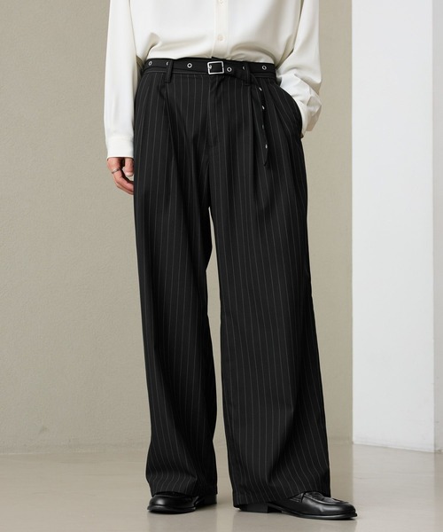 RAGEBLUE(レイジブルー)の「EYELET BELT TR STRAIGHT WIDE SLACKS / アイレットベルト付き/TRワイドスラックス(スラックス・メンズ・ブラック/ブラック系その他/ベージュ・MEDIUM/LARGE)」の2枚目の写真