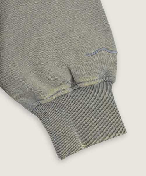 VANS(バンズ)の「TOKYO AFTER HOURS フーディー / TDC HOODIE Frost Gray VN000TRS85T1(パーカー・メンズ・グレー・LARGE/X-SMALL/SMALL/MEDIUM)」の5枚目の写真