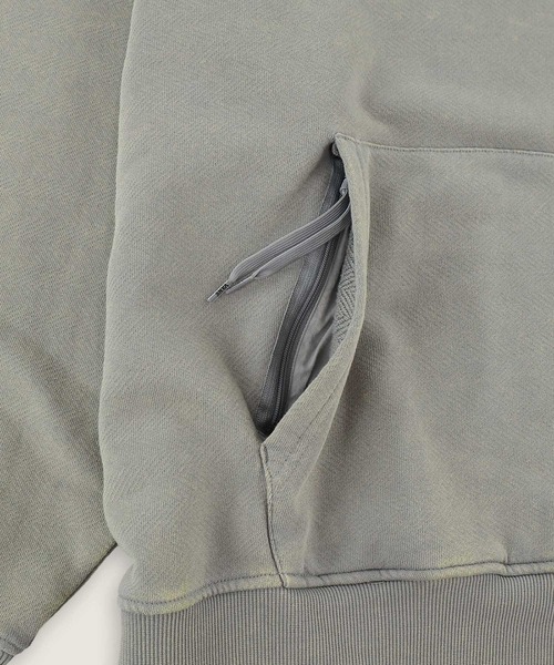 VANS(バンズ)の「TOKYO AFTER HOURS フーディー / TDC HOODIE Frost Gray VN000TRS85T1(パーカー・メンズ・グレー・LARGE/X-SMALL/SMALL/MEDIUM)」の7枚目の写真