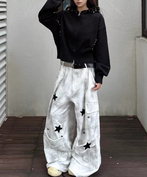 SHERU(シェル)の「パールデコクロップドジップパーカー(パーカー・レディース・ブラック・M)」の4枚目の写真