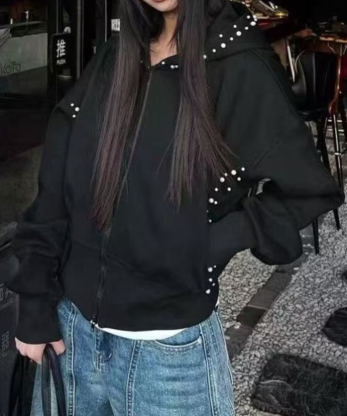 SHERU(シェル)の「パールデコクロップドジップパーカー(パーカー・レディース・ブラック・M)」の11枚目の写真