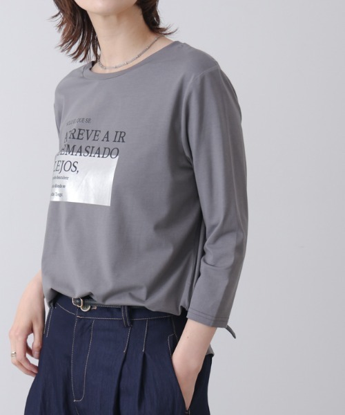 Bou Jeloud(ブージュルード)の「箔ロゴプリント五分袖Tシャツ(Tシャツ/カットソー・レディース・オフホワイト/ブラック/チャコールグレー・MEDIUM)」の3枚目の写真