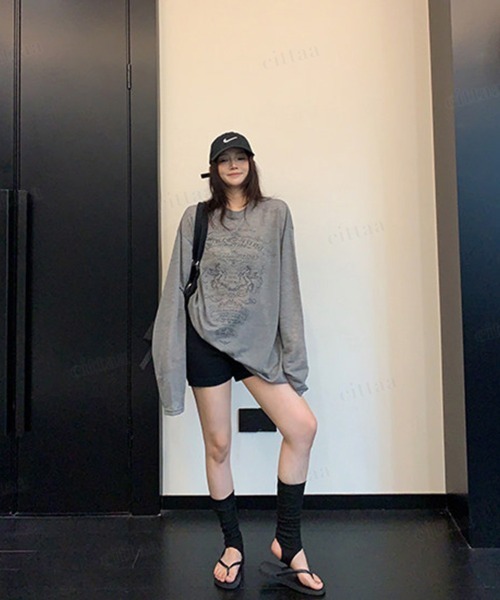 Dalfwin（ダールフィン）の「BLACK ENERGYレトロプリント長袖シアートップス（Tシャツ/カットソー・レディース・グレー/オフホワイト・FREE）」の18枚目の写真