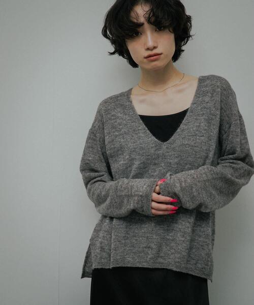 URBAN RESEARCH DOORS(アーバンリサーチドアーズ)の「Baby Alpaca V-Neck Knit(ニット/セーター・レディース・ミント/グレー・FREE)」の3枚目の写真