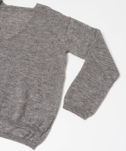 URBAN RESEARCH DOORS(アーバンリサーチドアーズ)の「Baby Alpaca V-Neck Knit(ニット/セーター・レディース・ミント/グレー・FREE)」の13枚目の写真