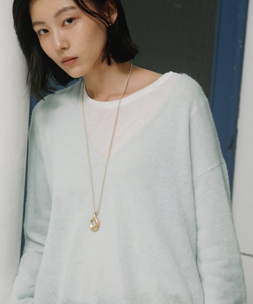 URBAN RESEARCH DOORS(アーバンリサーチドアーズ)の「Baby Alpaca V-Neck Knit(ニット/セーター・レディース・ミント/グレー・FREE)」の10枚目の写真