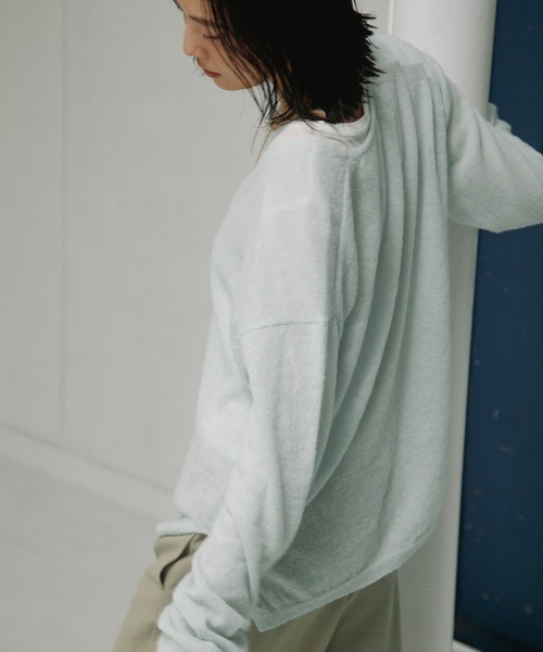 URBAN RESEARCH DOORS(アーバンリサーチドアーズ)の「Baby Alpaca V-Neck Knit(ニット/セーター・レディース・ミント/グレー・FREE)」の9枚目の写真