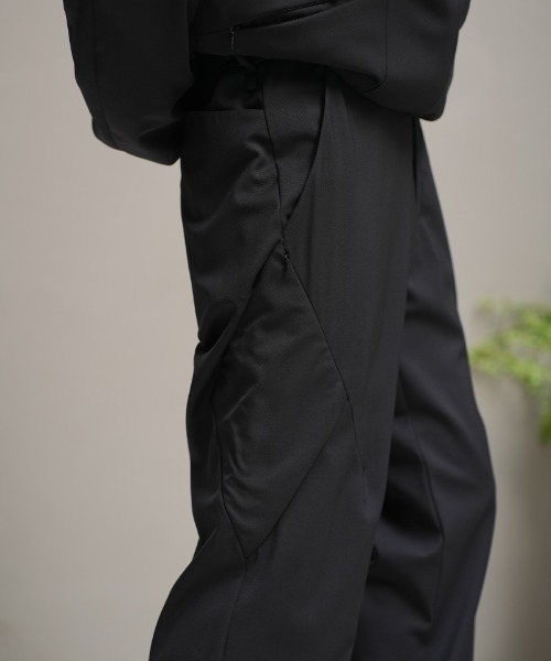 KIKO KOSTADINOV（キコ コスタディノフ）の「KIKO KOSTADINOV/キココスタディノフ/ERDIKO TROUSERS（その他パンツ・メンズ・ブラック・44）」の4枚目の写真