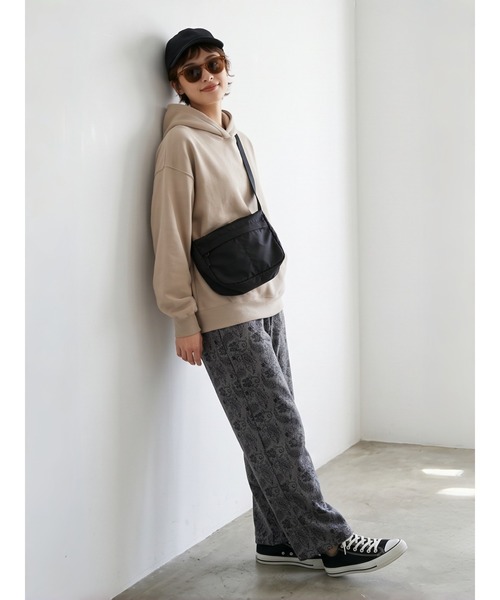 Sew loop(ソーループ)の「ペイズリー柄起毛あったかワイドパンツ(スラックス・レディース・グレー/ブラック・FREE)」の15枚目の写真
