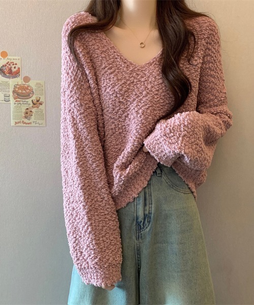 LUCPY(ラクピー)の「Vネックブークレニットプルオーバー(その他トップス・レディース・ブラック/グリーン/ブルー/ピンク/ホワイト・FREE)」の5枚目の写真