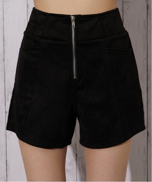 GORGE(ゴージ)の「スエード調 フロントZIPショートパンツ|全3色(その他パンツ・レディース・グレイッシュベージュ/ブラック/カーキ・F)」の16枚目の写真