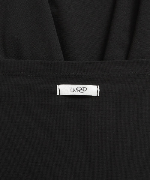 LMOOD WOMEN(エルムード ウーマン)の「マティーニホルタートップ ブラック(Tシャツ/カットソー・レディース・その他・FREE)」の3枚目の写真