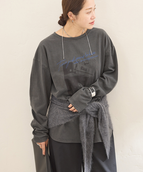 JOURNAL STANDARD(ジャーナルスタンダード)の「ラウンドヘムピグメントロンT(Tシャツ/カットソー・レディース・パープル/チャコールグレー/ブラック系その他・FREE)」の11枚目の写真