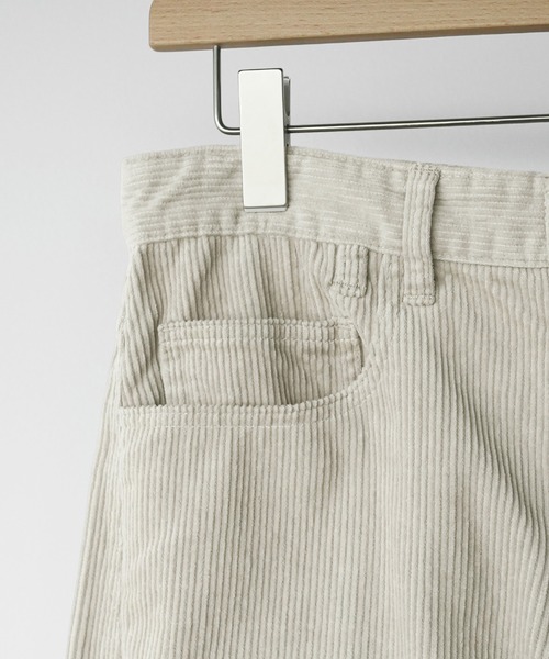 WYM LIDNM(ウィム バイ リドム)の「CURVED CORDUROY 5P PANTS(その他パンツ・メンズ・ブラック/オフホワイト/ダークブラウン・XS/L/S/M)」の16枚目の写真