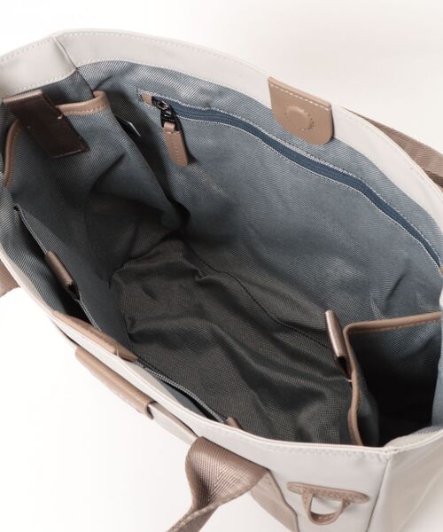COLE HAAN(コールハーン)の「バーディ ゴルフ カート バッグ mens(トートバッグ・メンズ・ベージュ・OSFA)」の7枚目の写真